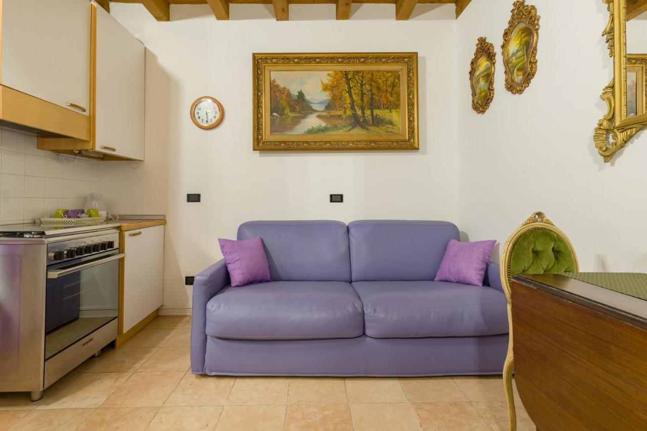 Fairy Studio In Verona